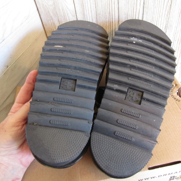 Dr.Marten Woman's Slides/Sandals SZ 10 Blaire - Picture 6 of 8